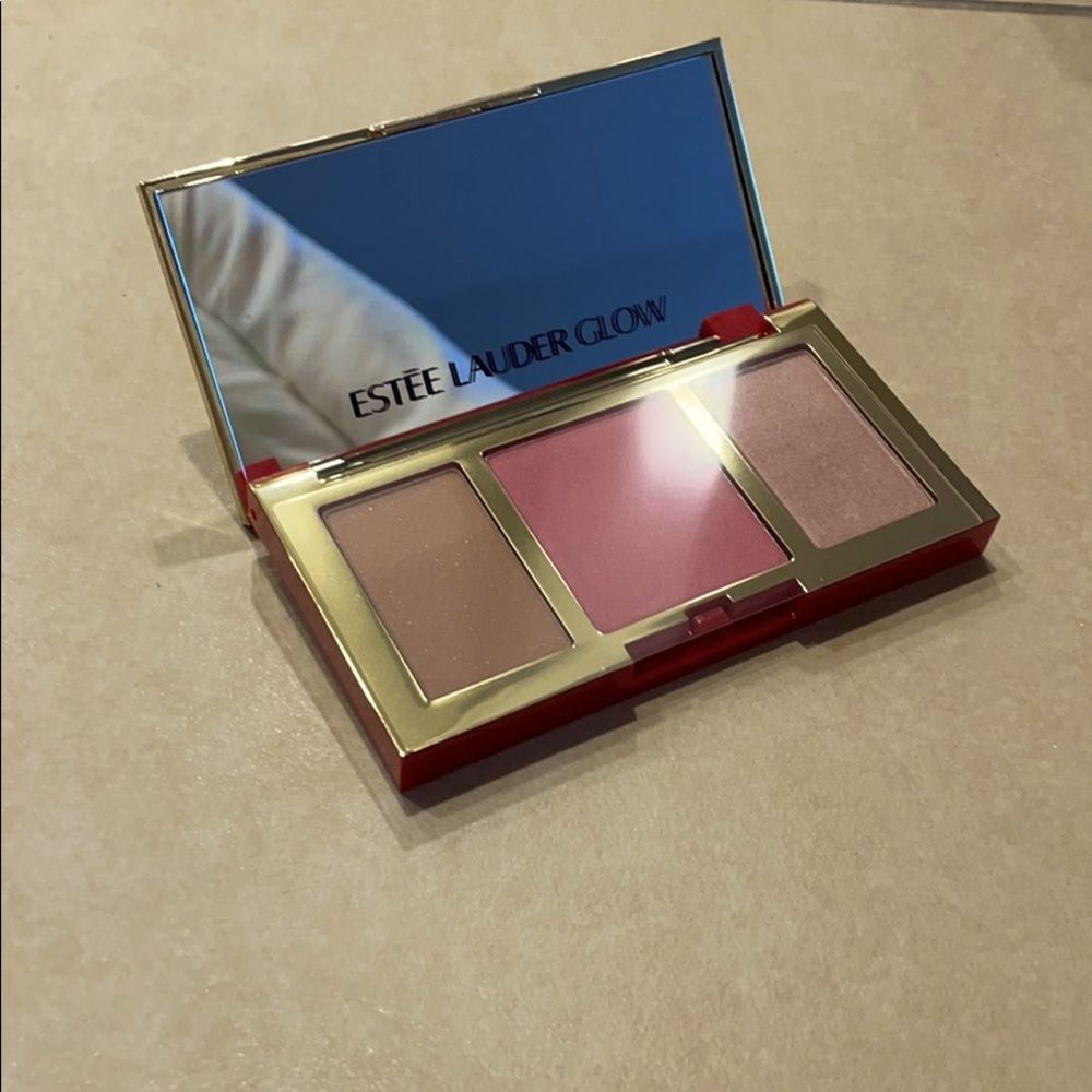 Estee Lauder cheek palette-glow